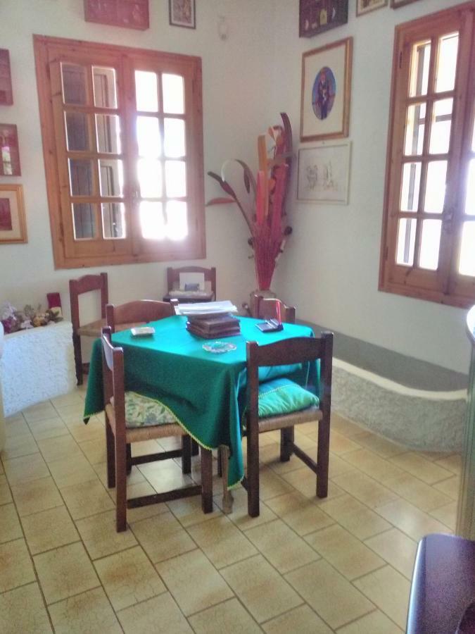 Villa Adelina 萨罗克 外观 照片
